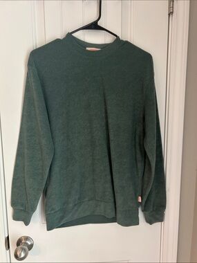 Women’s Size Small Long Sleeve Crewneck Top in Forest Green